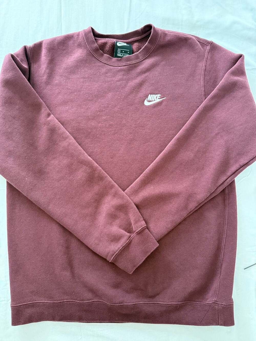 Nike Sportswear Club Fleece Crewneck Sweatshirt Maroon Size M
